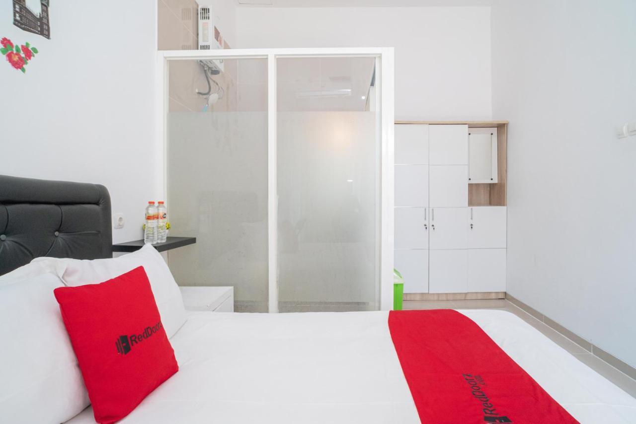 Hotel Reddoorz Syariah At Winong Nganjuk Extérieur photo